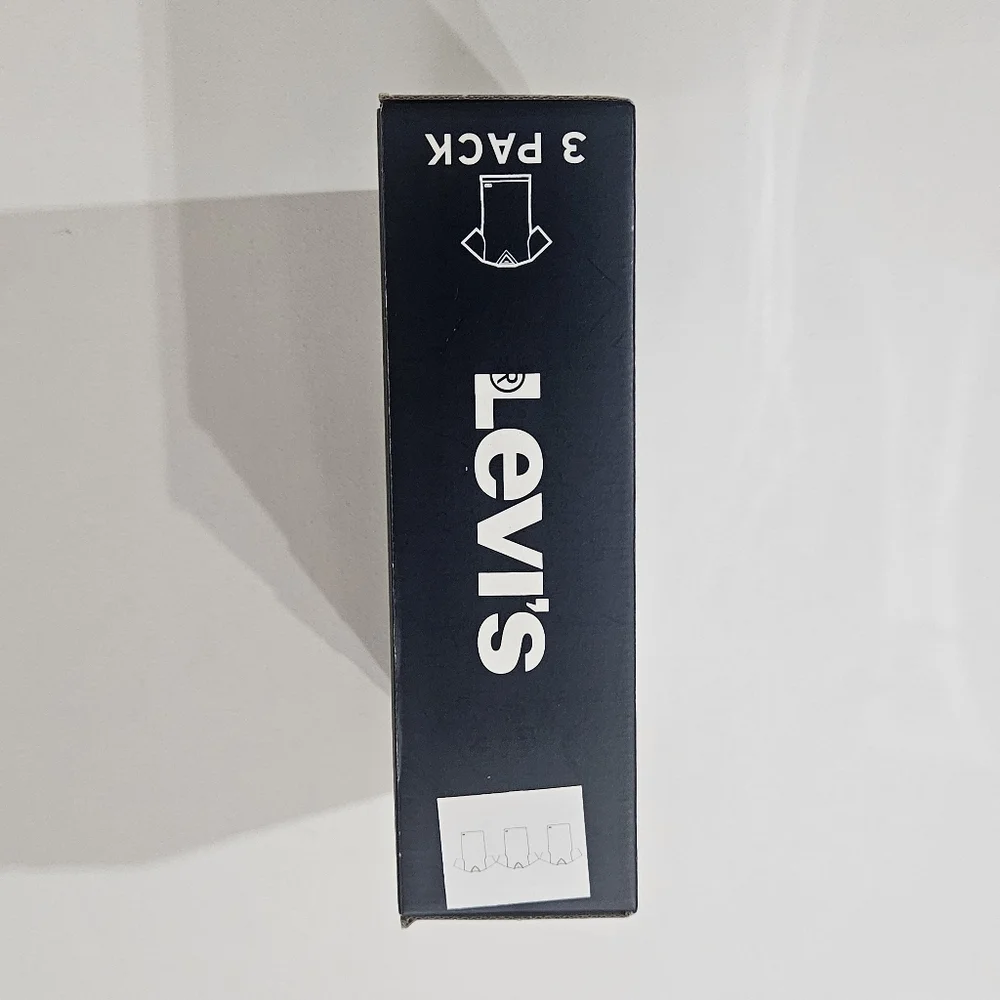 NWT Levis 3 Pack Cotton T-shirt Mens XL White‎ V-Neck